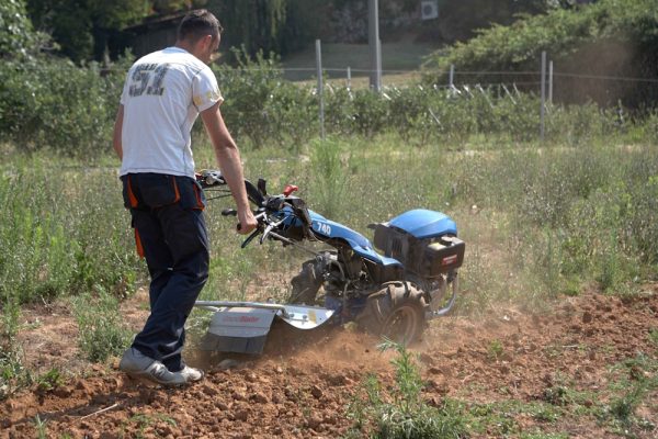 ARATRO ROTATIVO GROUNDBLASTER BCS