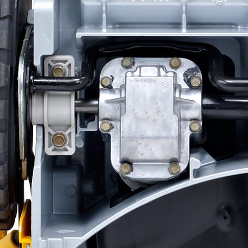 TAGLIAERBA CUB CADET LM1 CR53